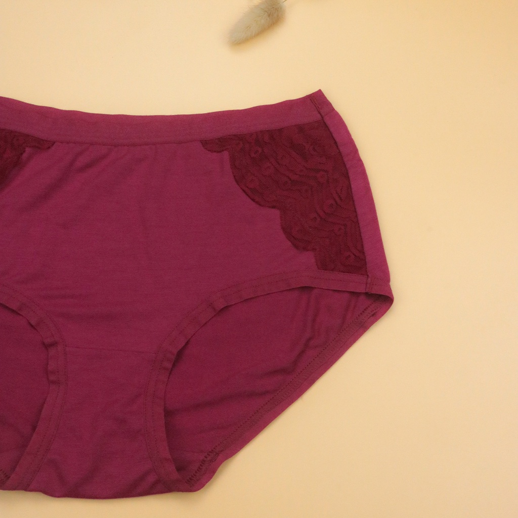 Quần Lót Nữ Cạp Vừa Phối Ren Sườn Luperi LUQL765