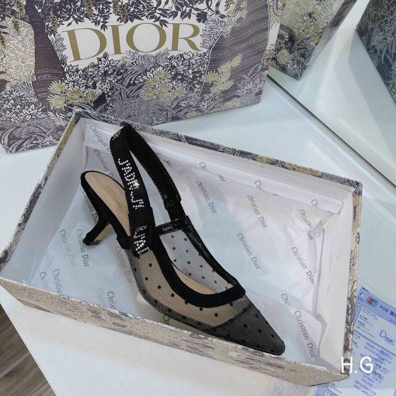 h(ẢNH THẬT) Sandal Lưới Chấm Bi 5p Mềm Êm Hàng Xịn Fullbox Bill Túi Giấy Cao Cấp