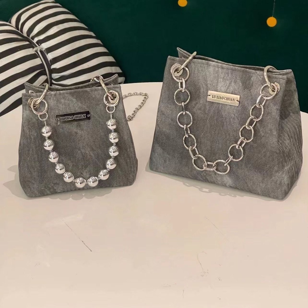 Túi Đeo Chéo Mini Tạo Hình Vuông Bằng Vải Denim Cao Cấp Phối Dây Đeo Sợi Xích Màu Hồng Xám Thời Trang Cho Nữ