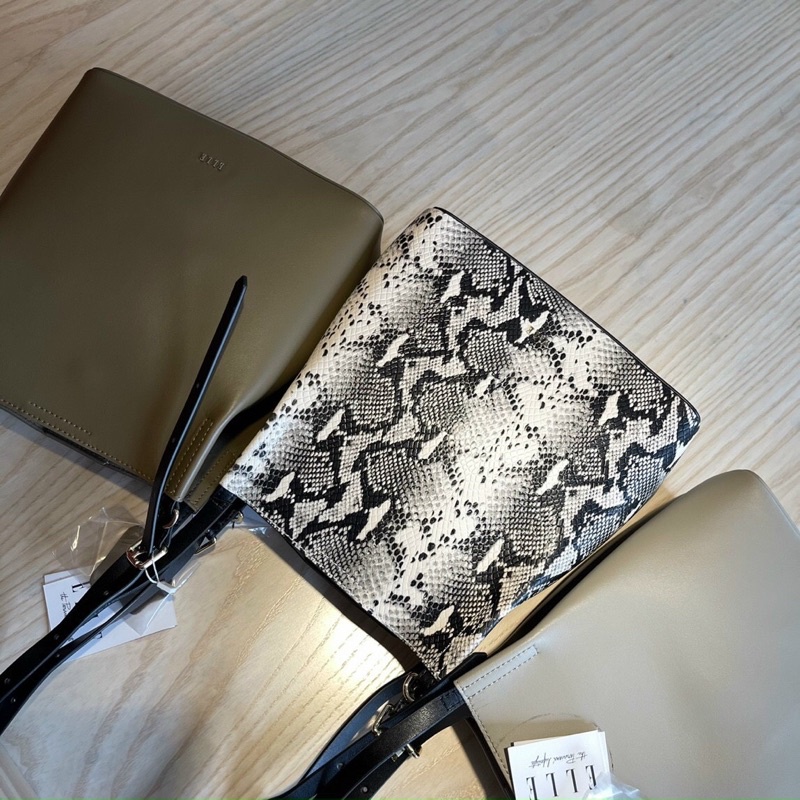 Túi elle bucket full da thật