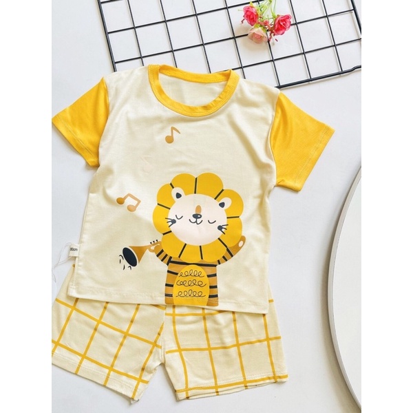 Bộ quần áo thun lạnh Minkymom hoạ tiết hình thú quần kẻ caro mềm mịn mát cho bé 5-15kg