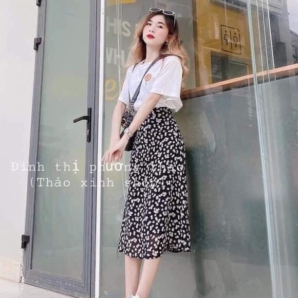 Chân váy xòe nữ dáng dài họa tiết hoa cúc hot trend chất voan lụa cạp chun co giãn tốt | BigBuy360 - bigbuy360.vn