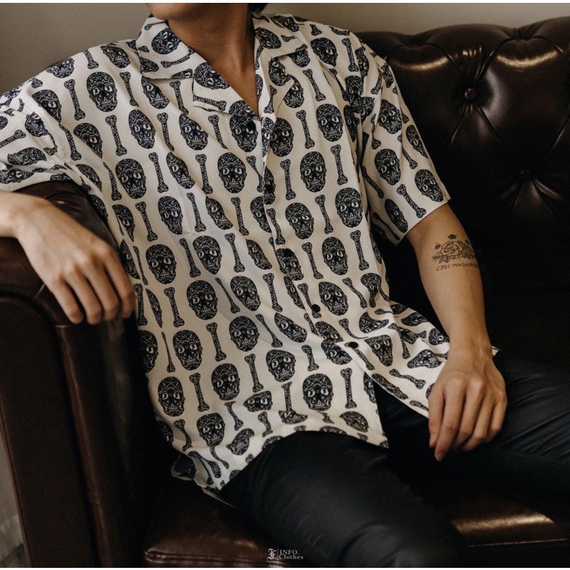 Áo sơ mi hoạ tiết Skull tay ngắn cổ vest unisex