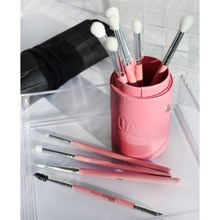 Bộ cọ AOA Studio All About Eyes Brush Set (Set 10 cây + hộp đựng cọ như hình)