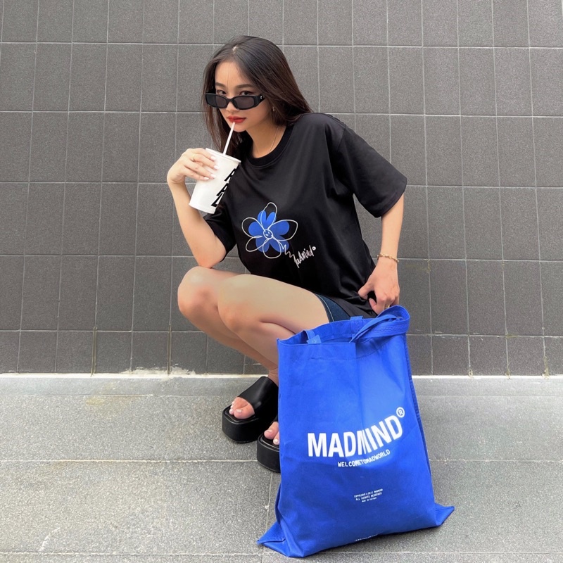 MADMIND® Chính Hãng - Áo thun Mad Flower  màu đen - cổ tròn, cotton thoáng mát - Essential Collection Form Rộng Unisex