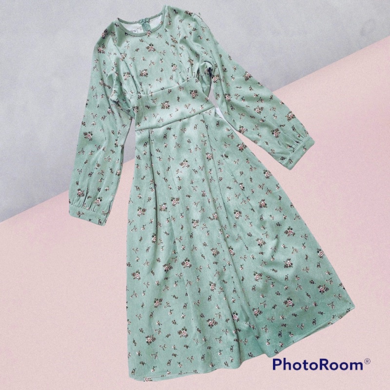 ĐẦM HOA NHÍ NHUNG TĂM VINTAGE CỔ TRÒN