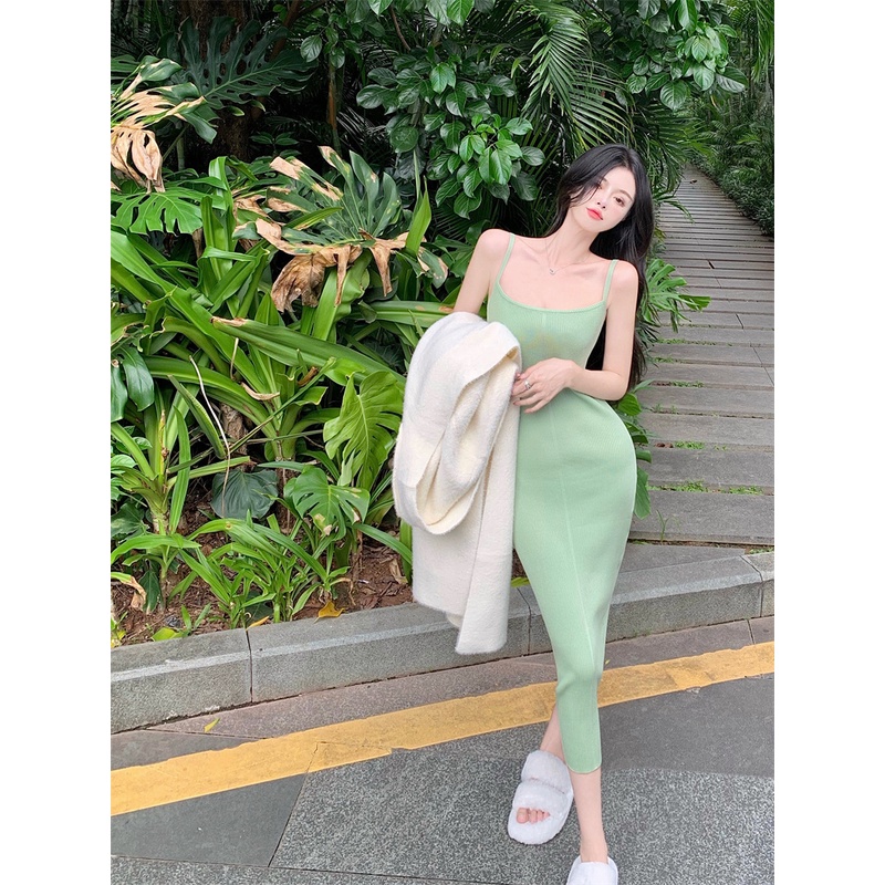 Đầm Hai Dây Dệt Kim Mỏng Hở Lưng Gợi Cảm Màu Trơn