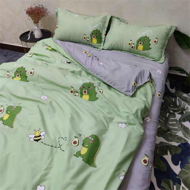 Bộ chăn ga giường cotton poly khủng long bơ Suhali Shop, vỏ chăn mền, drap nệm và 2 vỏ gối