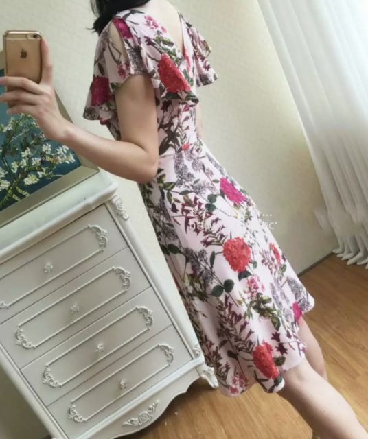 Rập Váy xòe cổ V Tay cánh tiên