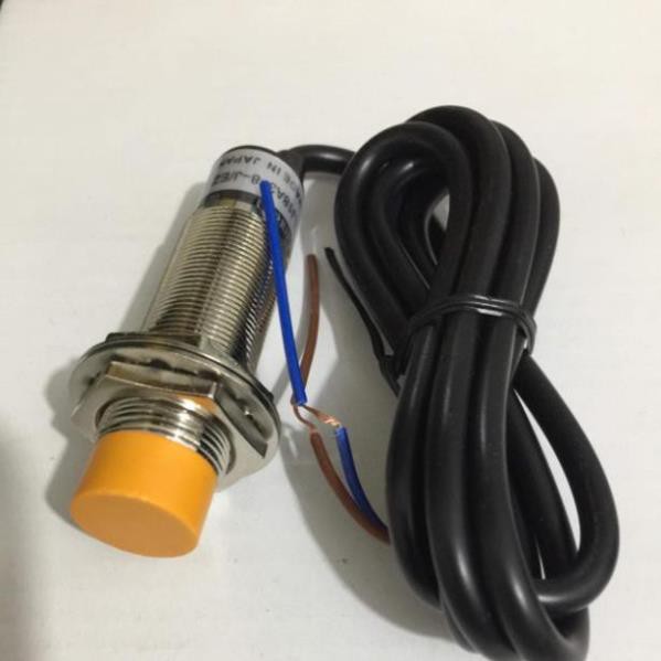 Cảm biến từ Omron 220V/ 380V AC NO phi 8, 12, 18