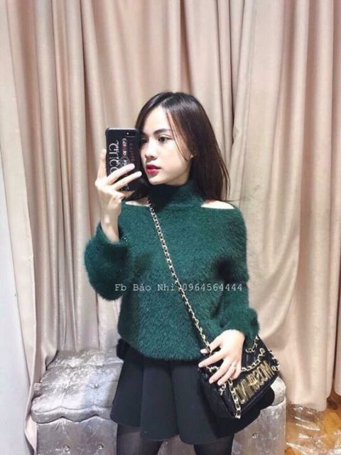 Áo len lông cổ cao trễ vai | BigBuy360 - bigbuy360.vn