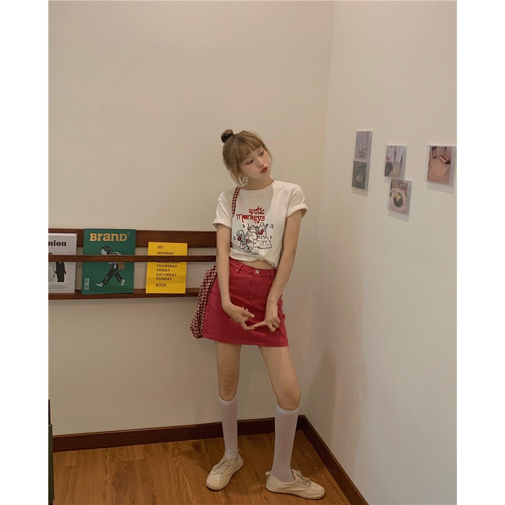 SET TÁCH RỜI GỒM CHÂN VÁY NGẮN COTTON HỒNG NEON + ÁO THUN CROPTOP TRẮNG IN HÌNH