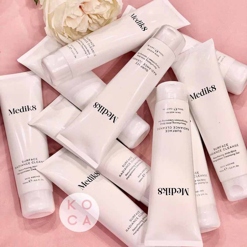 Sữa rửa mặt Medik8 Surface Radiance Cleanser