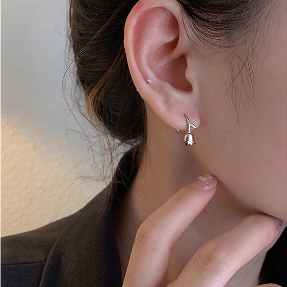 Hoa tai Tulip Hoa tai nữ hàn quốc đơn giản chất lượng cao