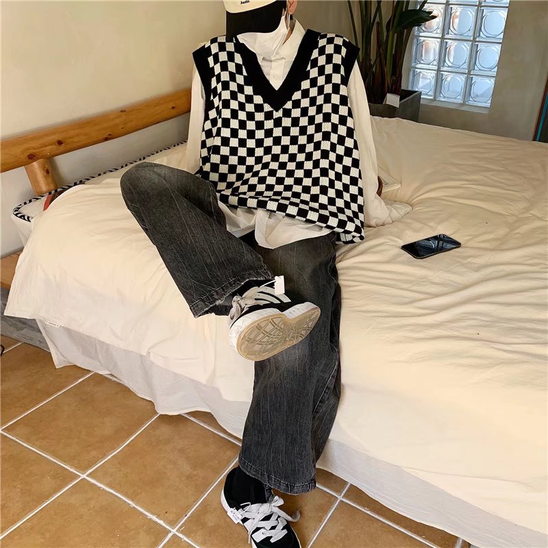 Áo sweater sát nách cổ chữ v kiểu Hàn Quốc cá tính cho nam
