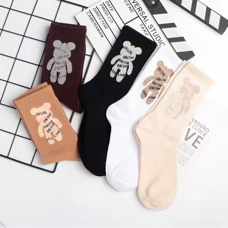 Tất nữ cổ cao họa tiết gấu dày dặn màu vintage phong cách Hàn quốc De Luna