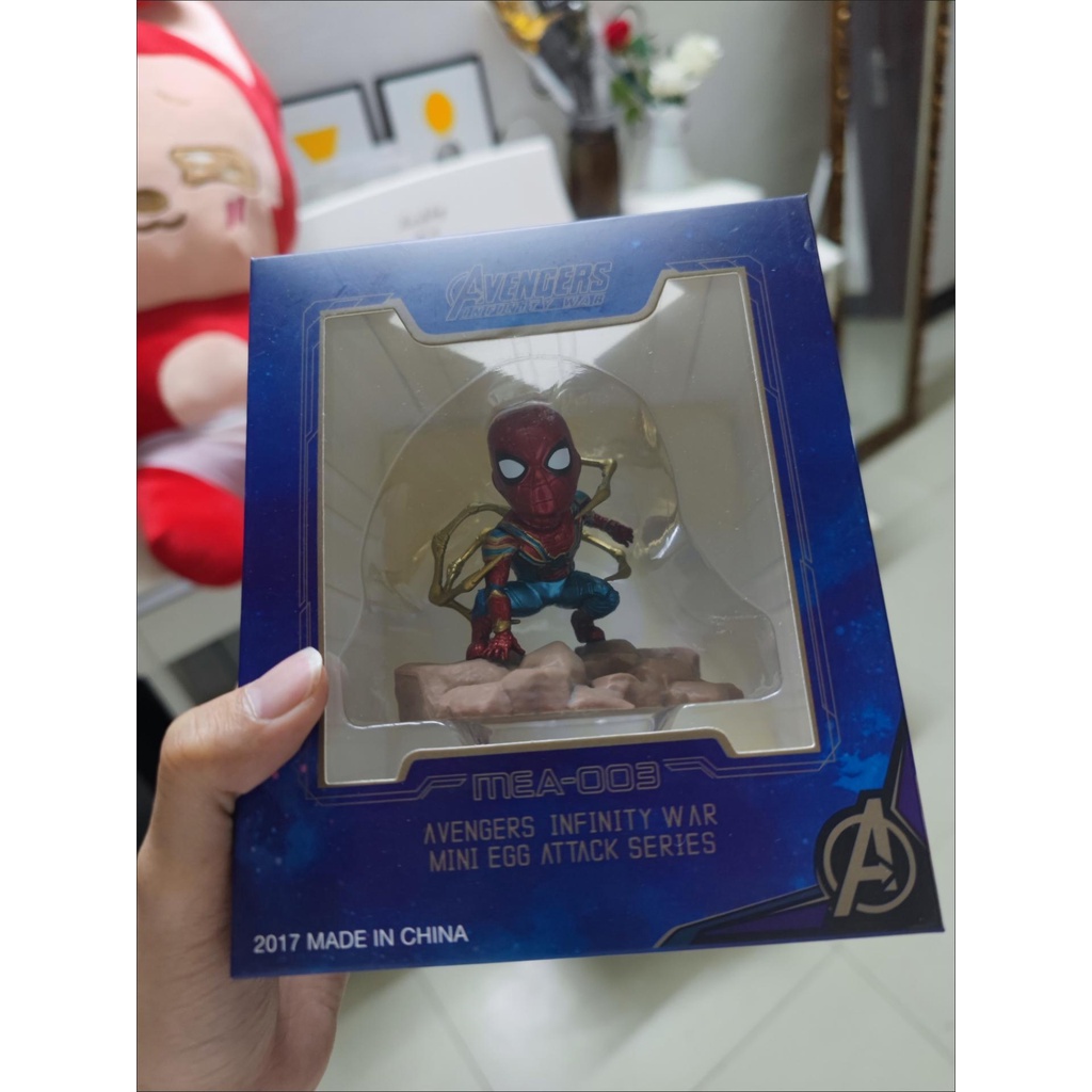 ♛Mô Hình Người Nhện Marvel Bằng Thép Không Gỉ Trang Trí Năm Mới