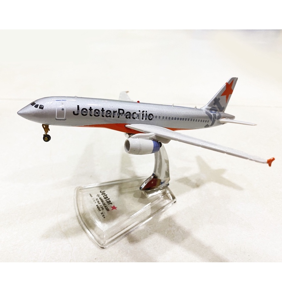 Mô Hình Máy Bay Jetstar Airways, Máy Bay Kim Loại Airbus A320 Sơn Theo Tiêu Chuẩn Các Hãng Hàng Không