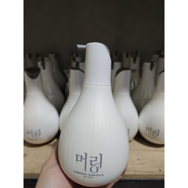 Gel vuốt tóc xoăn SiLu 320ml