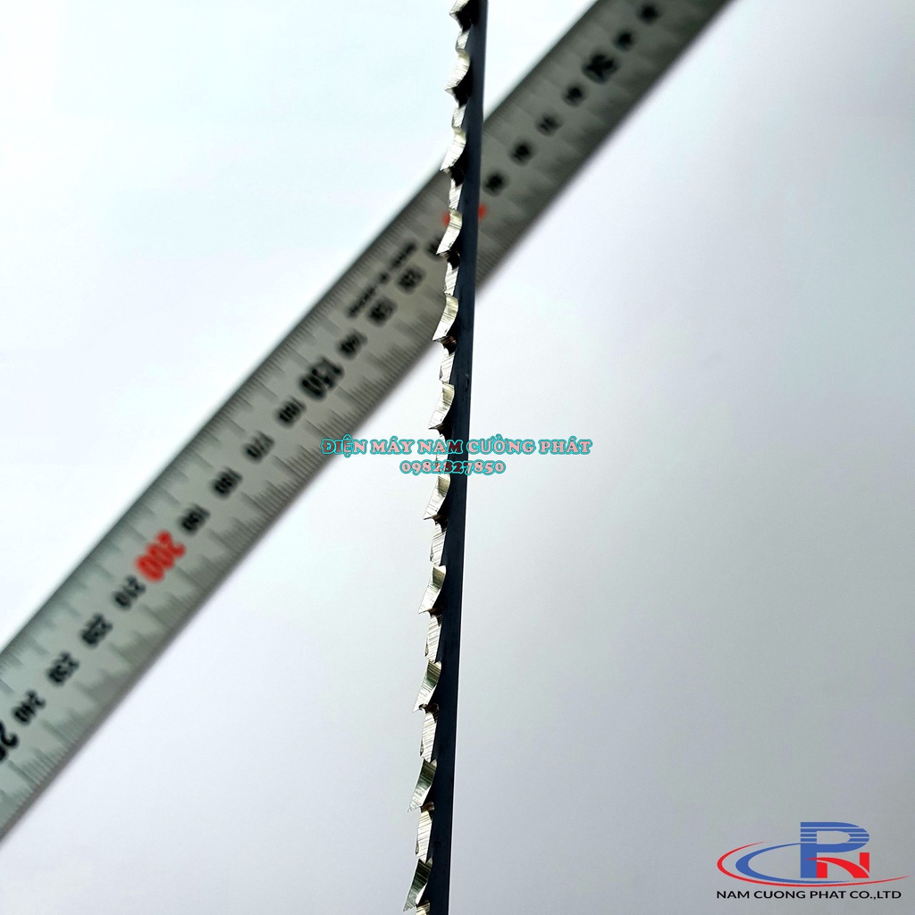 Lưỡi cưa lọng cho gỗ dài 180mm A-86315 Makita