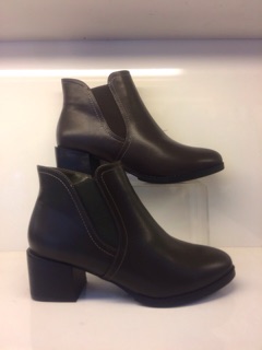 Boot da Dusto siêu bão giá!! chỉ 350k