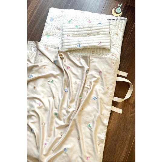 Chăn hè thêu họa tiết cho bé Moon&Mints, chất liệu lụa tencel cao cấp