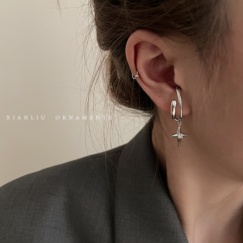 Khuyên Tai Kim Loại Hình Thánh Giá Đính Đá Phong Cách Hàn Quốc Cá Tính Dành Cho Nữ