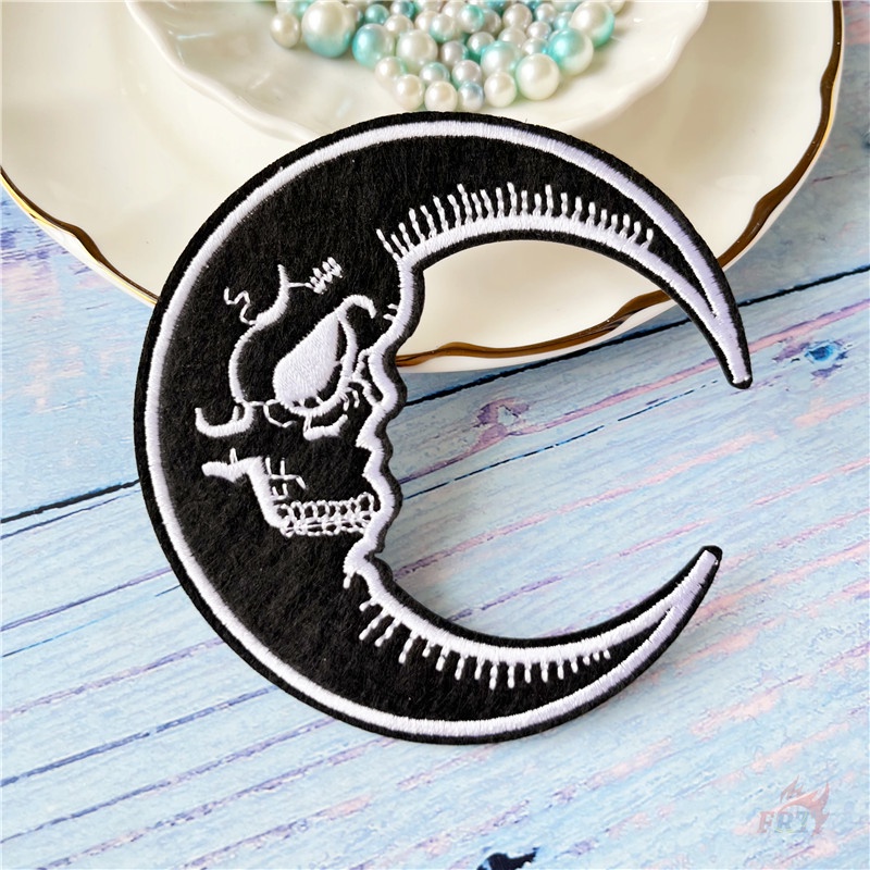 ☸ Miếng Vá Ủi Hình Phi Hành Gia &amp; Mặt Trăng - Enjoy The Journey ☸ 1 Sticker Ủi Thêu Hình Huy Hiệu