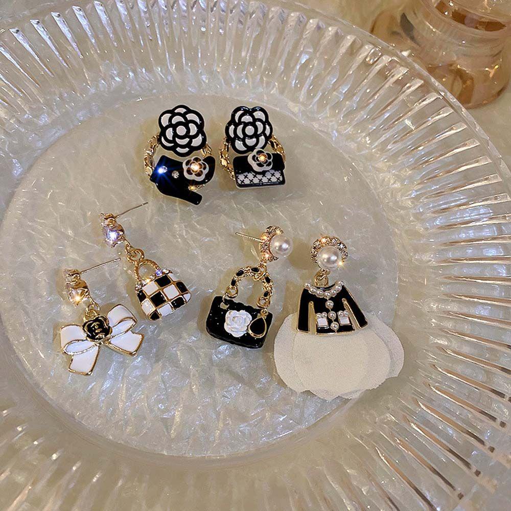 JARRED Bông Tai Hình Túi Xách / Giày Cao Gót Màu Trắng Đen Phong Cách Hàn Quốc Ngọt Ngào Thời Trang