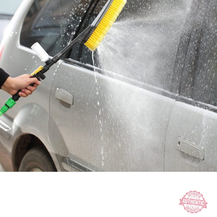 (Hỏa tốc) Chổi rửa xe máy, ô tô (có vòi nước, khay đựng xà bông)