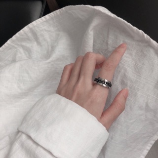 NHẪN VIỀN XÍCH