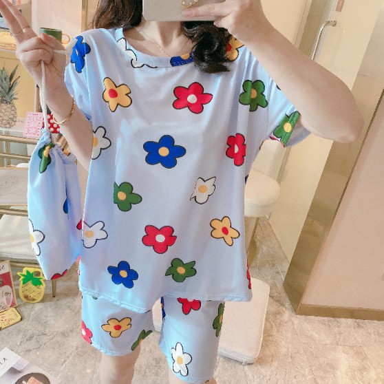 Bộ Thun Quần Đùi Cute Kèm Túi Đựng - DB036