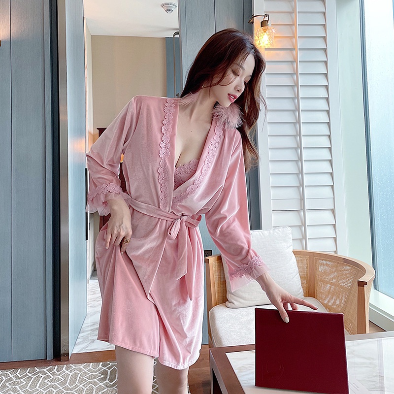 Bộ Đồ Ngủ Vải Nhung Phối Ren Quyến Rũ Thời Trang 2022 Mới