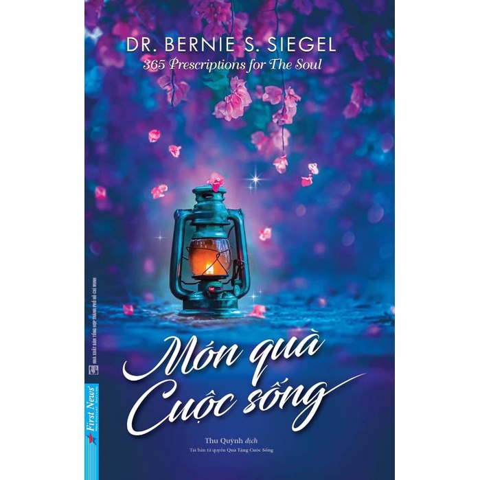 Sách - Combo Dành cho Mẹ Món quà của tình yêu + Tình yêu thương gia đình + Món quà cuộc sống - FirstNews