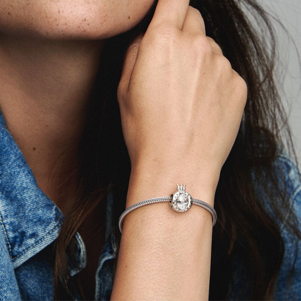 Vương miện đá quý O Bangle Charm Hạt Quà tặng bên
