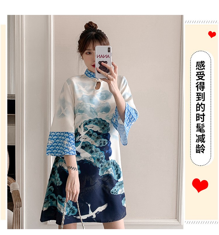 Đầm truyền thống cách tân in mực Trung Hoa 2021