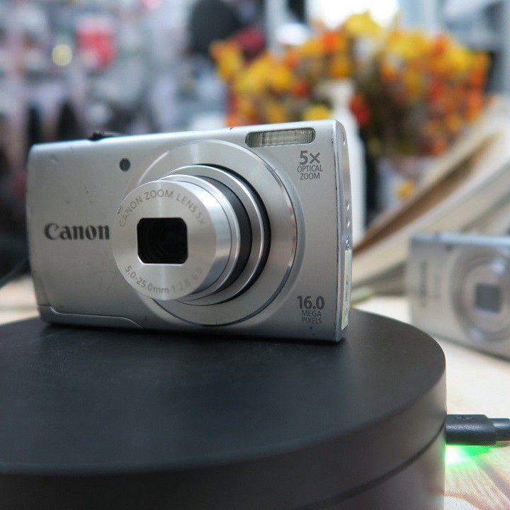 Máy ảnh Canon A2500 quay chụp tốt
