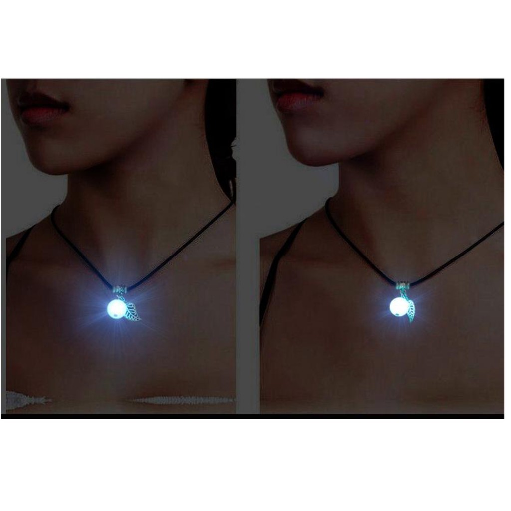 Vòng Cổ Nữ Biểu Tượng Chiếc Lá Trái Đào Tiên Dạ Quang Phát Sáng Trong Đêm VONGCOTRAIDAO02
