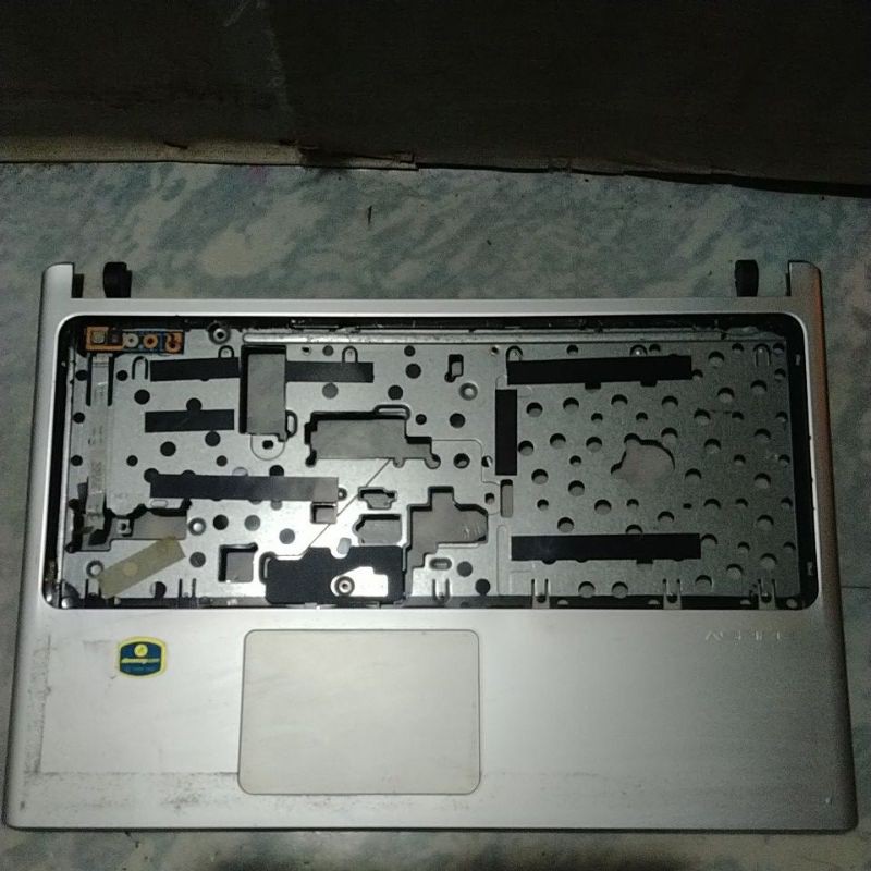 Mặt C laptop Acer Aspire V5 471 tháo laptop cũ