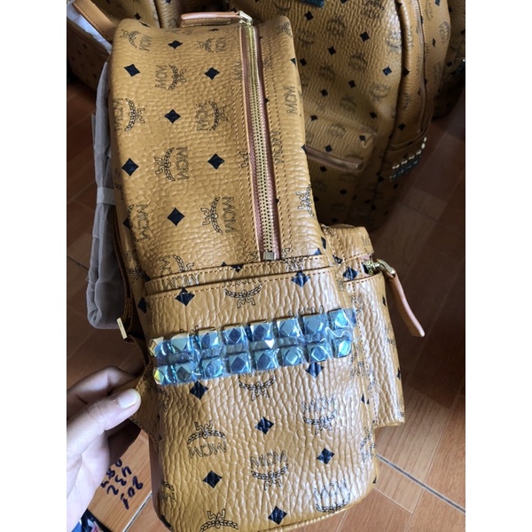 ba lô mcm size 32*40 có sẵn