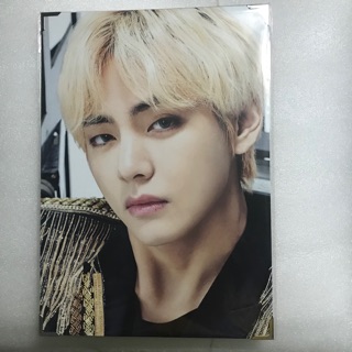 PREMIUM PHOTO - ẢNH TREO TƯỜNG V ( BTS ) OFFICIAL