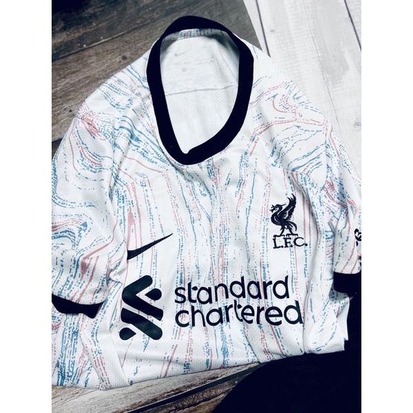 Set bộ quần áo thể thao bóng đá nam nữ clb liverpool vải gai mịn áo trắng quần đen 2022 2023
