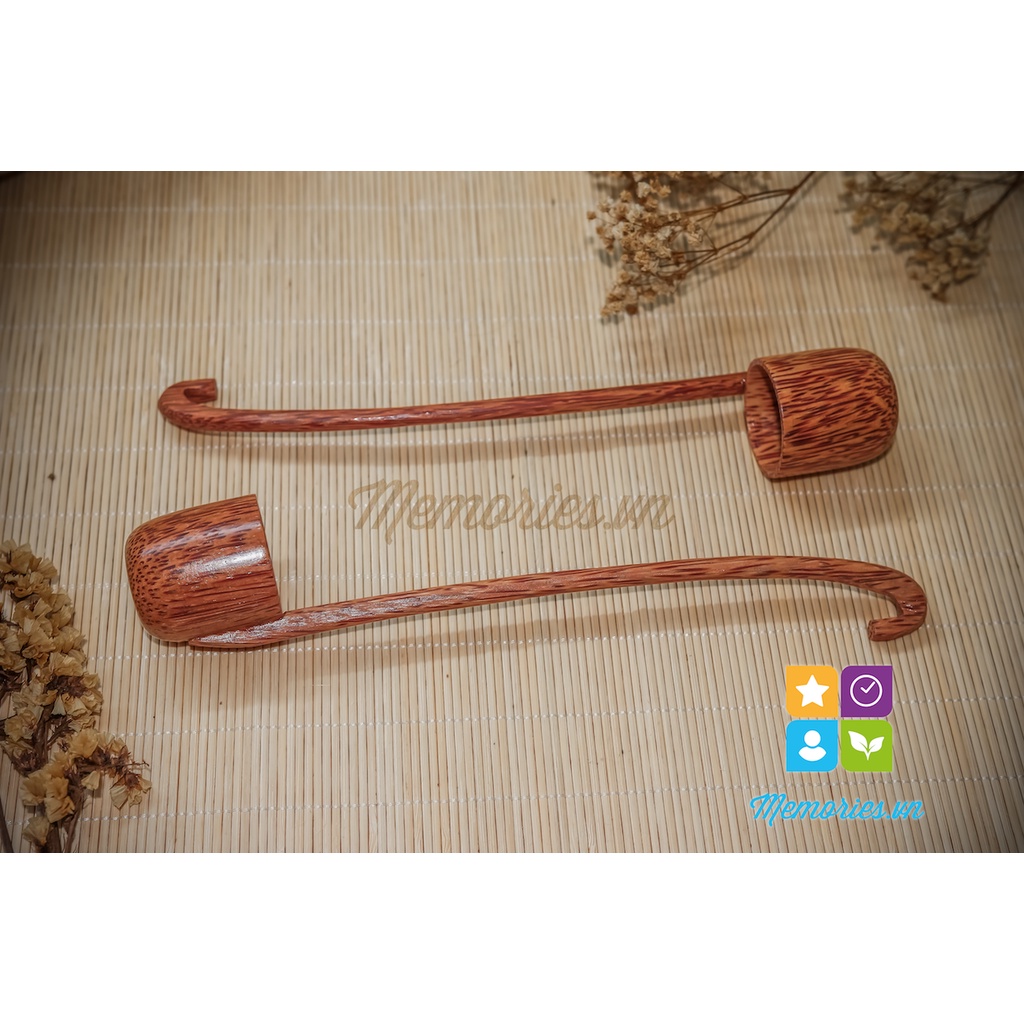 Gáo Múc Mật/ Nước/ Rựu Bằng Gỗ Dừa Loại Có Móc Treo - Phụ Kiện Trang Trí, Quà Tặng Handmade, Decor
