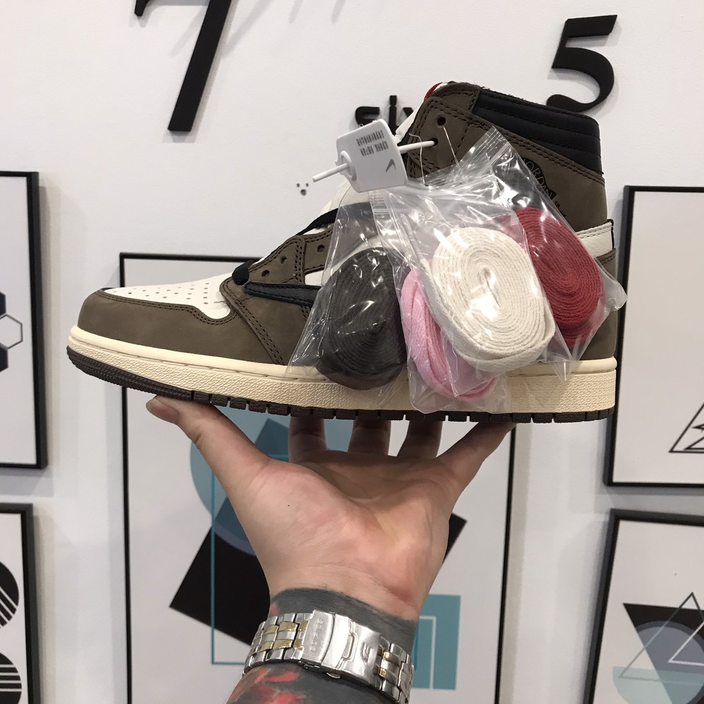 Giày Travis Scott x Air Jordan 1 Retro High OG (Best Quality)
