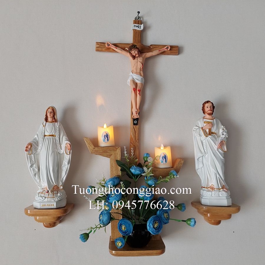 Bàn thờ chúa nhỏ bàn tay cách điệu 70x60cm