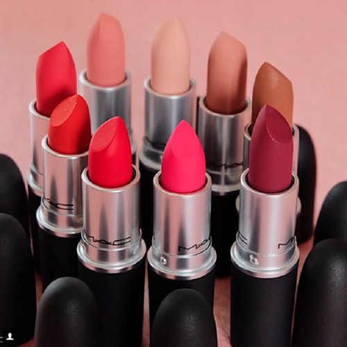 Son lì dạng thỏi và kem MAC Powder Kiss Lipcolour Lipstick Chính Hãng