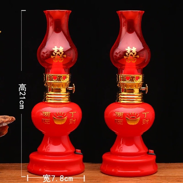 Đèn thờ tổ tiên , thổ thần thổ địa ,phật đản ...dùng pin , cắm điện  kiểu đèn dầu cổ kính trang trọng . Thuong Trademark