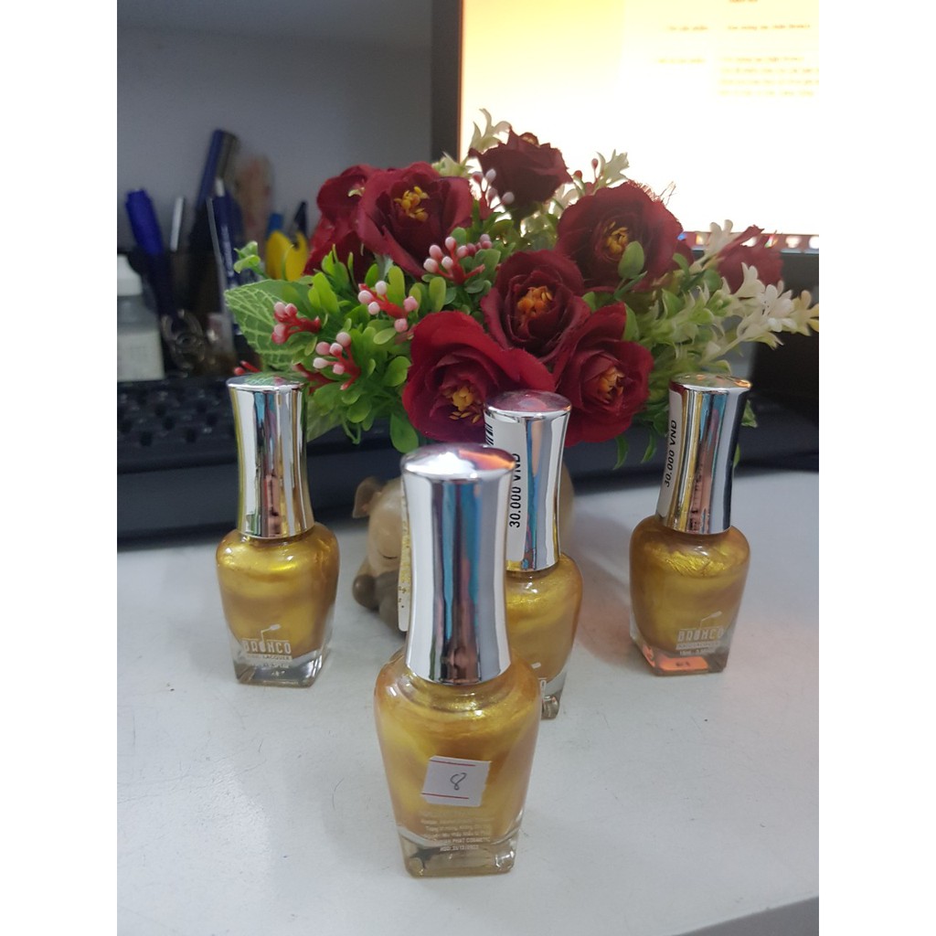 Sơn móng tay chân Bronco Nail Lacquer