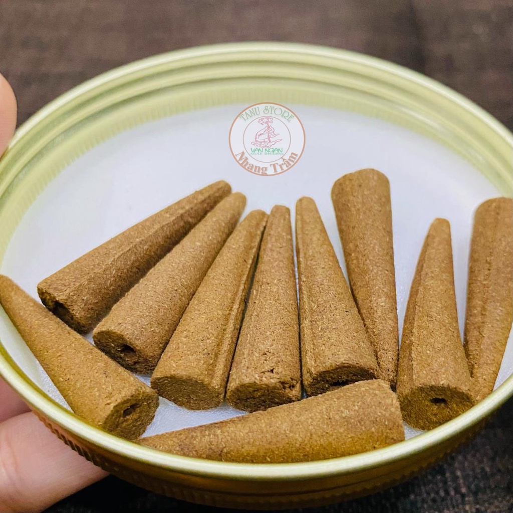 NHANG NỤ TRẦM QUẾ- THƠM ẤM ÁP THƯ GIÃN- XUA ĐUỔI UẾ KHÍ TĂNG VƯỢNG KHÍ- TANU STORE