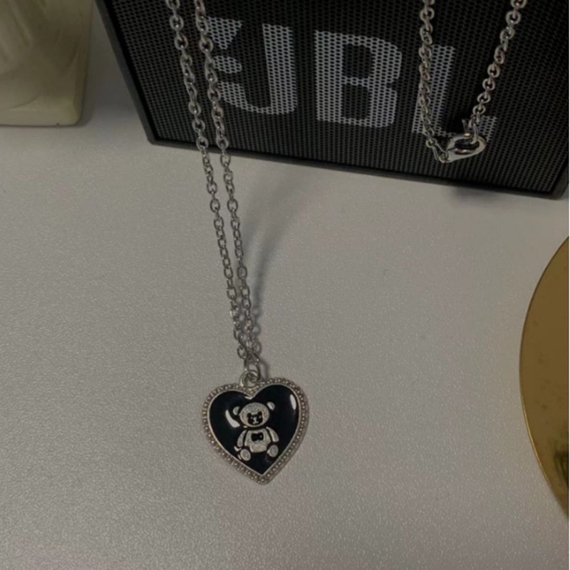 Vòng cổ Dáng Dài Mặt Gấu Và Trái Tim Màu Bạc Siêu Dễ Thương